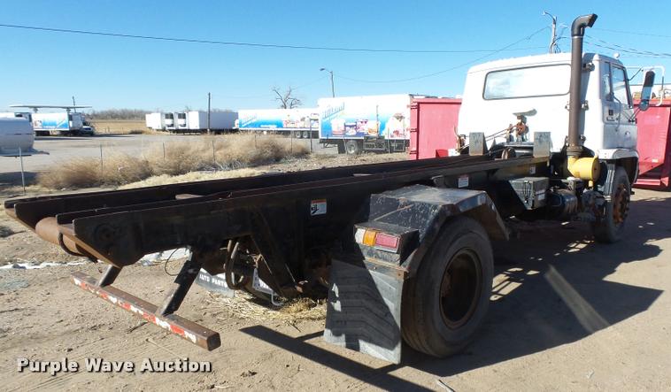 image for item DB1918 1985 GMC W7R042 refuse truck