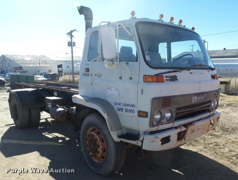 image for item DB1918 1985 GMC W7R042 refuse truck