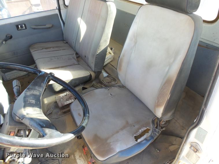 image for item DB1918 1985 GMC W7R042 refuse truck