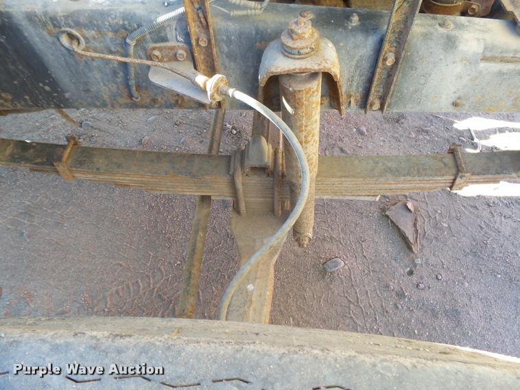 image for item DB1918 1985 GMC W7R042 refuse truck