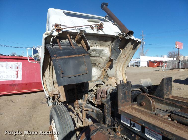 image for item DB1918 1985 GMC W7R042 refuse truck