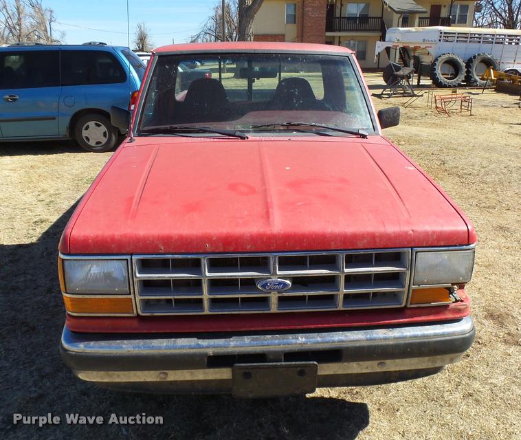 image for item DB1929 1992 Ford Ranger XLT pickup truck