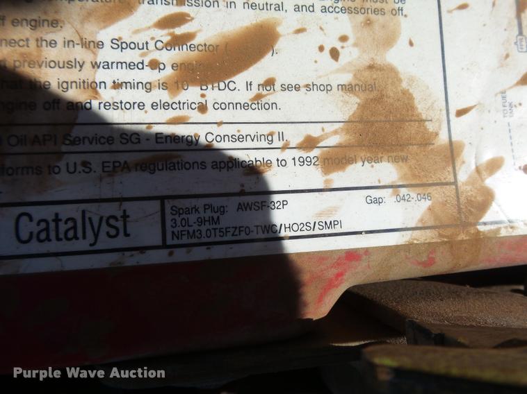 image for item DB1929 1992 Ford Ranger XLT pickup truck