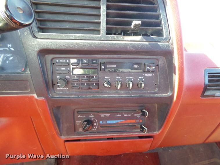 image for item DB1929 1992 Ford Ranger XLT pickup truck