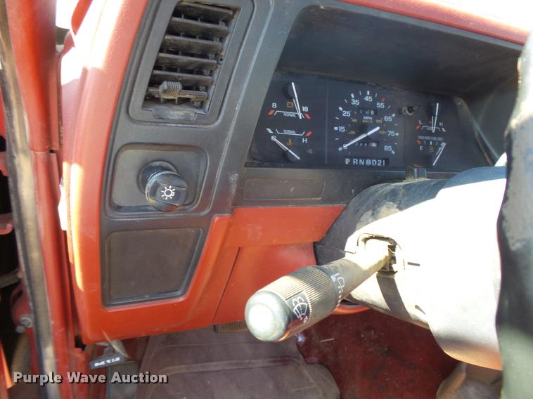 image for item DB1929 1992 Ford Ranger XLT pickup truck