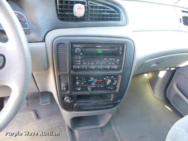 image for item DB1930 2003 Ford Windstar van