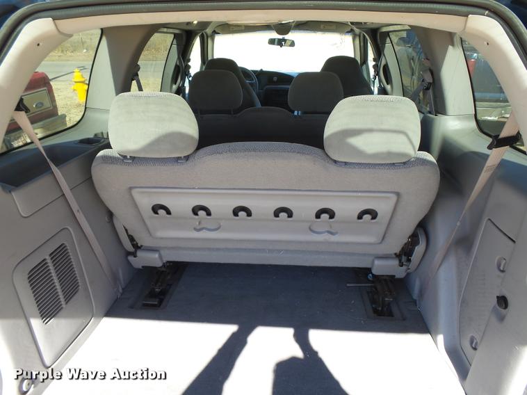 image for item DB1930 2003 Ford Windstar van