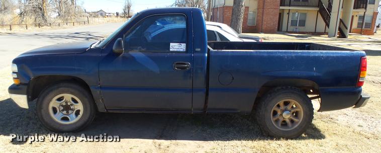 image for item DB1931 1999 Chevrolet Silverado 1500 pickup truck