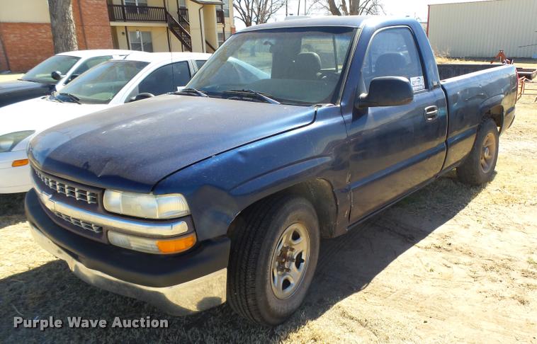 image for item DB1931 1999 Chevrolet Silverado 1500 pickup truck