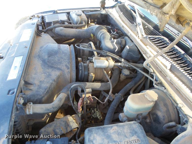 image for item DB1931 1999 Chevrolet Silverado 1500 pickup truck