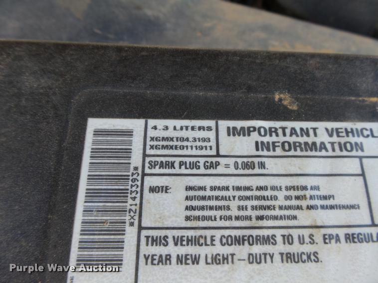 image for item DB1931 1999 Chevrolet Silverado 1500 pickup truck