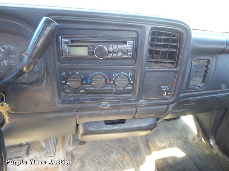 image for item DB1931 1999 Chevrolet Silverado 1500 pickup truck