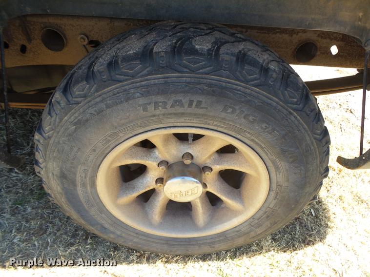 image for item DB1931 1999 Chevrolet Silverado 1500 pickup truck