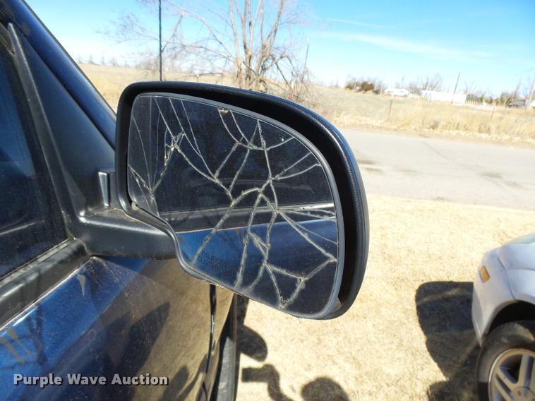 image for item DB1931 1999 Chevrolet Silverado 1500 pickup truck