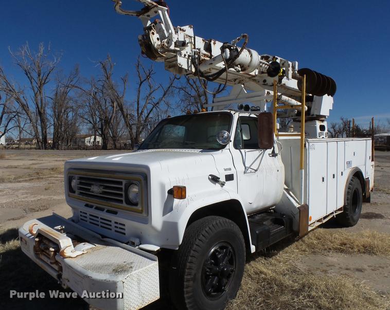 image for item DB1934 1989 Chevrolet Kodiak digger derrick truck