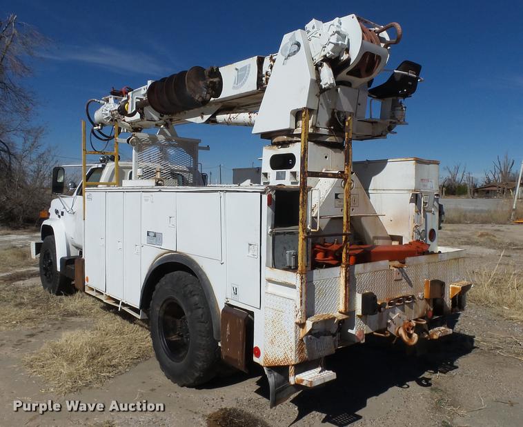 image for item DB1934 1989 Chevrolet Kodiak digger derrick truck