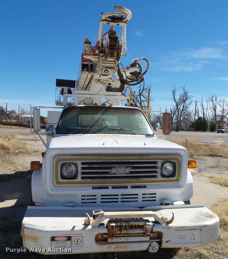 image for item DB1934 1989 Chevrolet Kodiak digger derrick truck
