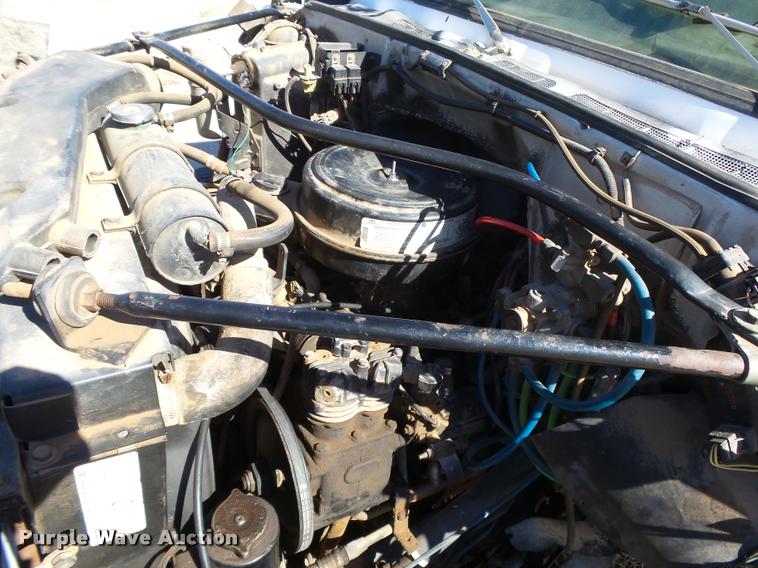 image for item DB1934 1989 Chevrolet Kodiak digger derrick truck