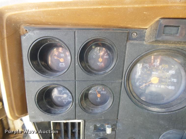 image for item DB1934 1989 Chevrolet Kodiak digger derrick truck