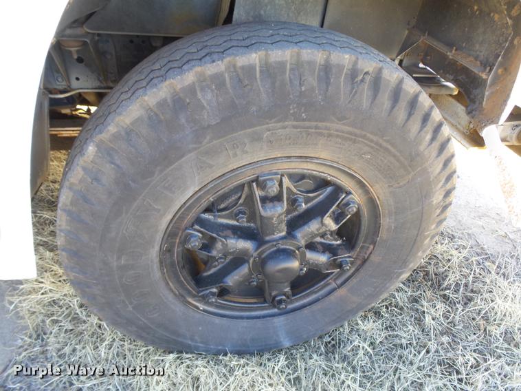 image for item DB1934 1989 Chevrolet Kodiak digger derrick truck