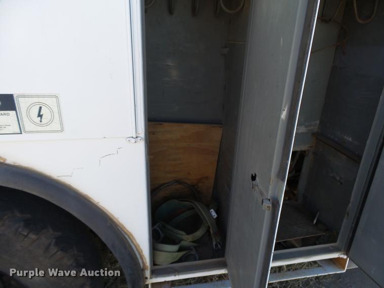 image for item DB1934 1989 Chevrolet Kodiak digger derrick truck