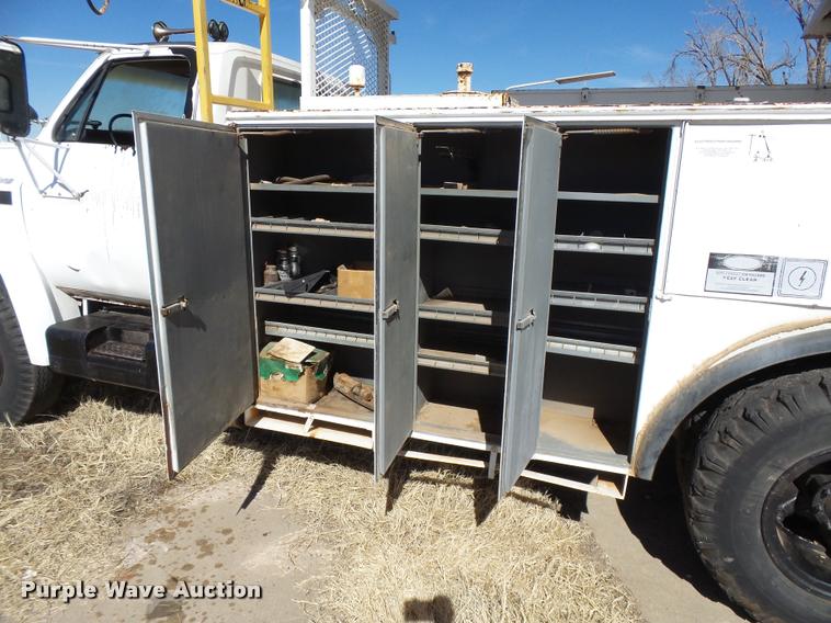 image for item DB1934 1989 Chevrolet Kodiak digger derrick truck