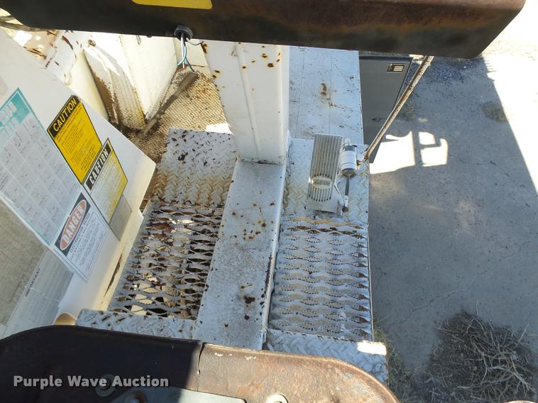 image for item DB1934 1989 Chevrolet Kodiak digger derrick truck