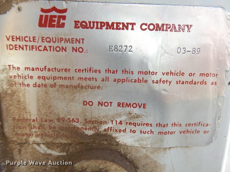 image for item DB1934 1989 Chevrolet Kodiak digger derrick truck