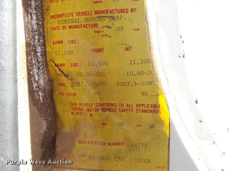 image for item DB1934 1989 Chevrolet Kodiak digger derrick truck