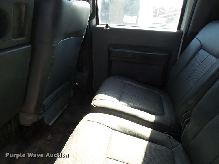 image for item DB2332 2011 Ford F250 Super Duty Crew Cab pickup truck