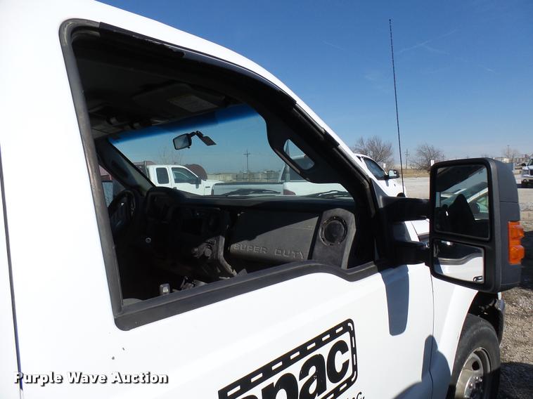 image for item DB2332 2011 Ford F250 Super Duty Crew Cab pickup truck