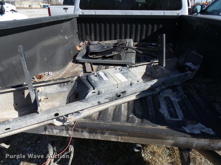 image for item DB2332 2011 Ford F250 Super Duty Crew Cab pickup truck