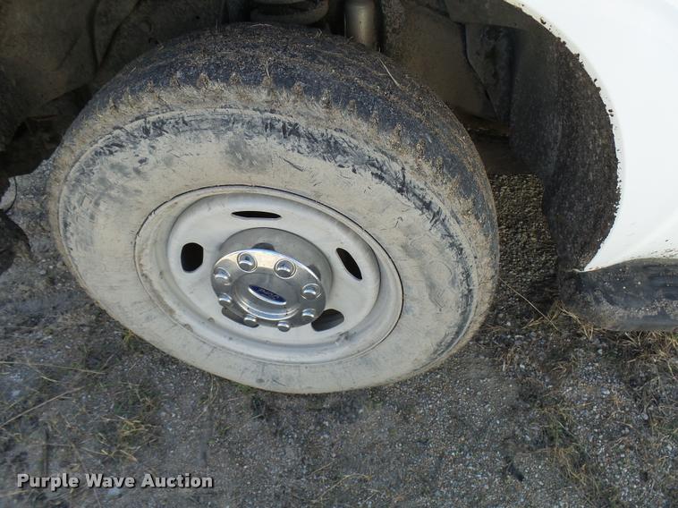 image for item DB2332 2011 Ford F250 Super Duty Crew Cab pickup truck