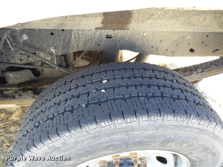 image for item DB2332 2011 Ford F250 Super Duty Crew Cab pickup truck