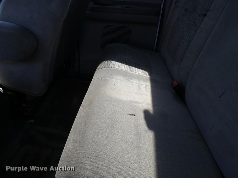 image for item DB2336 2001 Ford F250 Super Duty SuperCab pickup truck