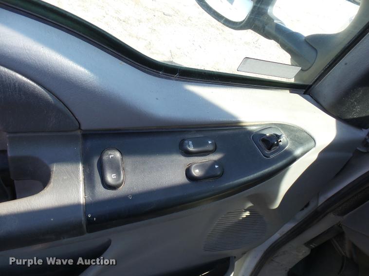 image for item DB2336 2001 Ford F250 Super Duty SuperCab pickup truck