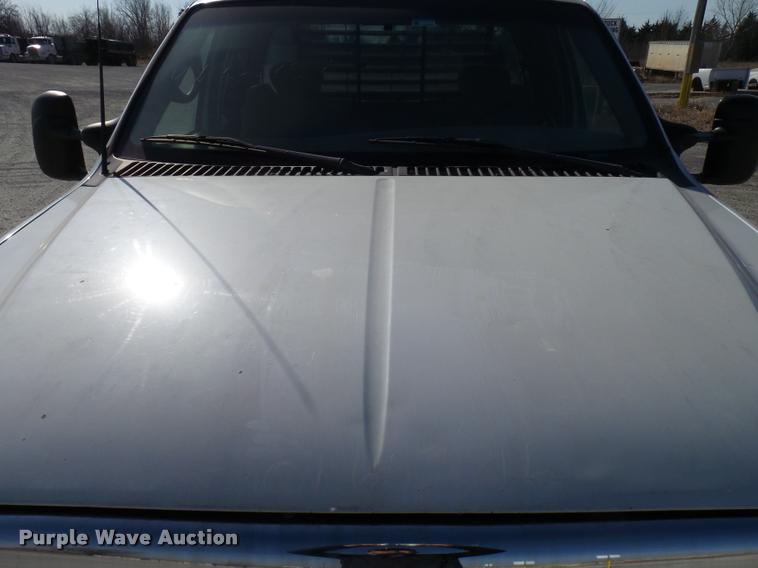 image for item DB2339 2001 Ford F250 XLT SuperCab flatbed pickup truck