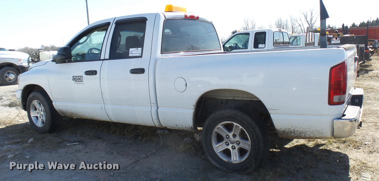 image for item DB2340 2006 Dodge Ram 1500 SLT Quad Cab pickup truck