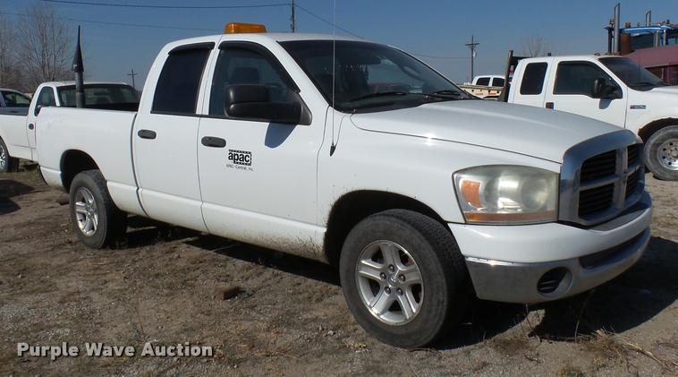 image for item DB2340 2006 Dodge Ram 1500 SLT Quad Cab pickup truck