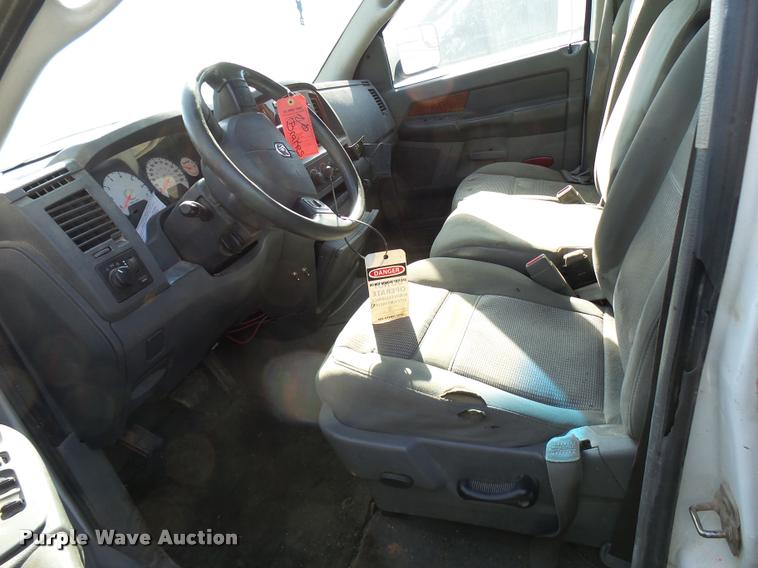 image for item DB2340 2006 Dodge Ram 1500 SLT Quad Cab pickup truck