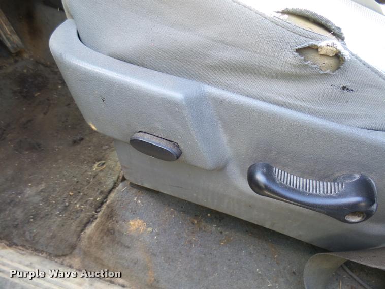 image for item DB2340 2006 Dodge Ram 1500 SLT Quad Cab pickup truck