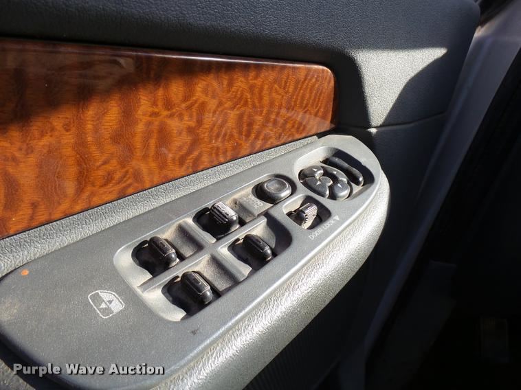 image for item DB2340 2006 Dodge Ram 1500 SLT Quad Cab pickup truck