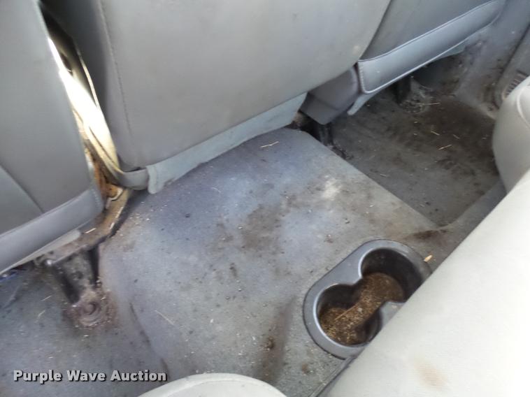 image for item DB2340 2006 Dodge Ram 1500 SLT Quad Cab pickup truck