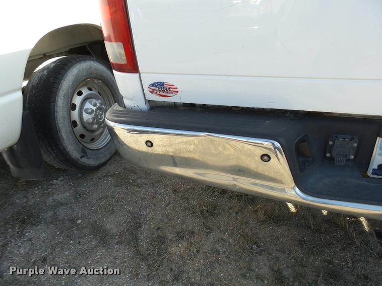 image for item DB2340 2006 Dodge Ram 1500 SLT Quad Cab pickup truck