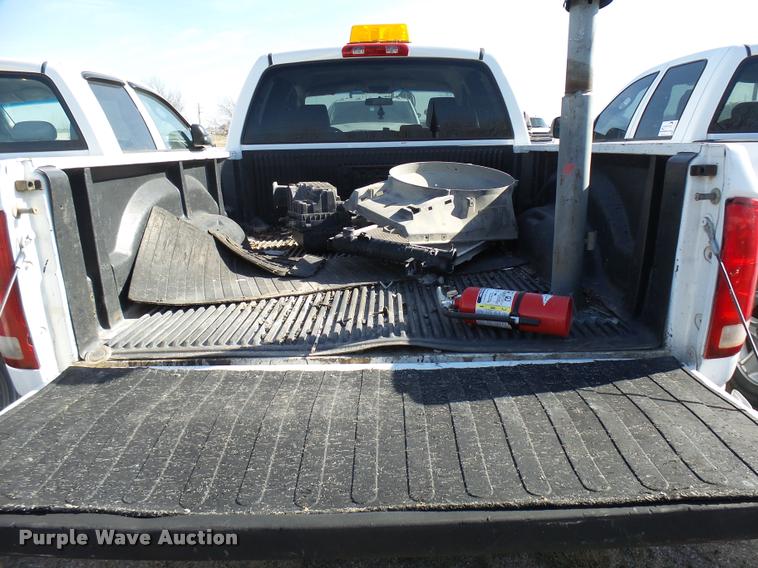 image for item DB2340 2006 Dodge Ram 1500 SLT Quad Cab pickup truck