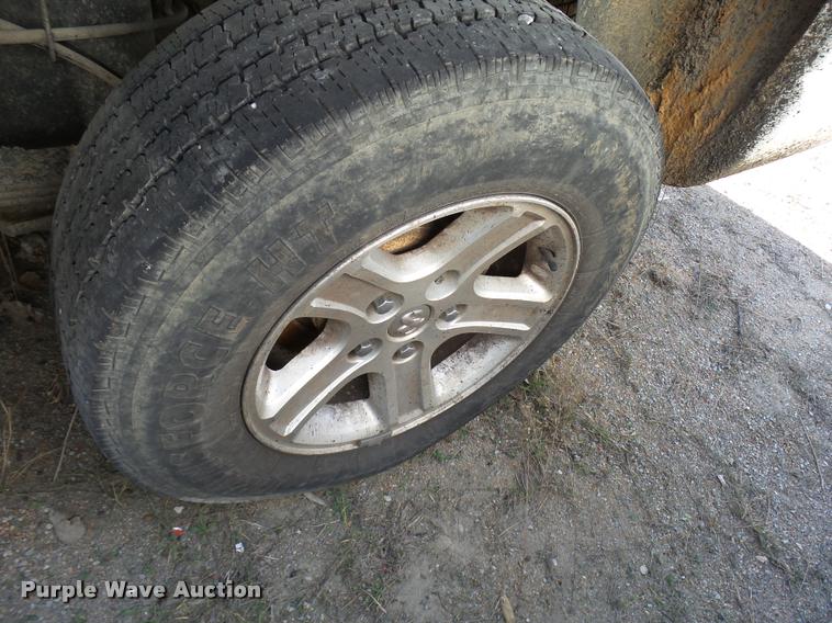 image for item DB2340 2006 Dodge Ram 1500 SLT Quad Cab pickup truck