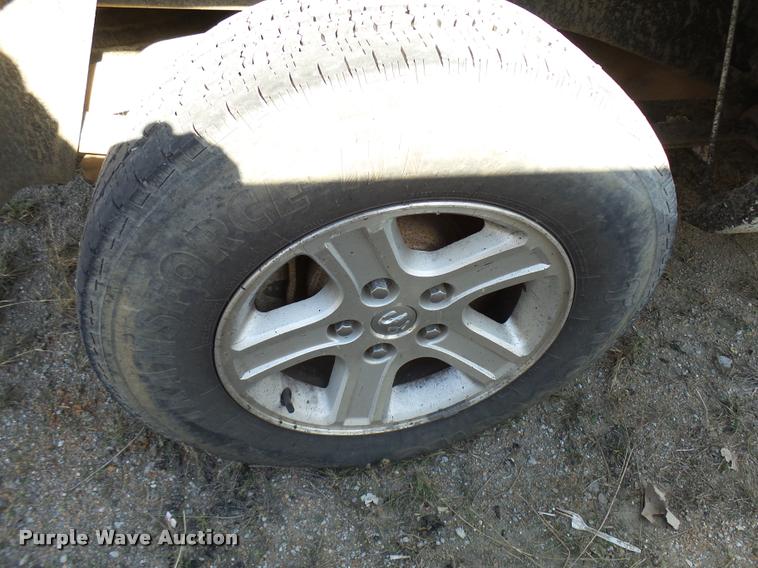 image for item DB2340 2006 Dodge Ram 1500 SLT Quad Cab pickup truck