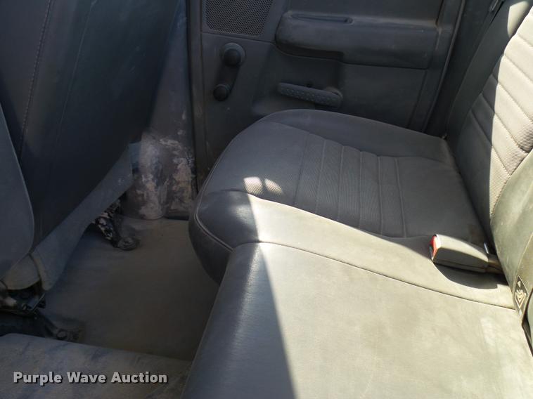 image for item DB2341 2006 Dodge Ram 2500 Quad Cab pickup truck