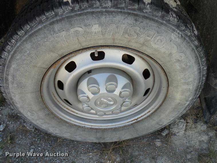 image for item DB2341 2006 Dodge Ram 2500 Quad Cab pickup truck