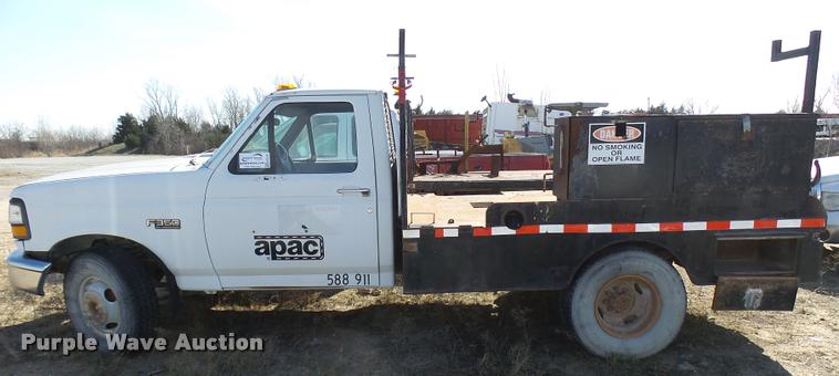 image for item DB2343 1997 Ford F350 XL flatbed pickup truck